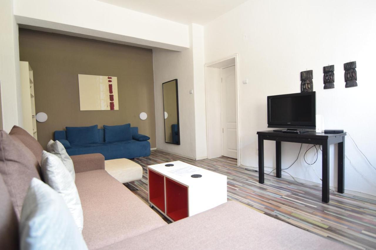 Apartamento Resedinta Balcescu Bucarest Exterior foto